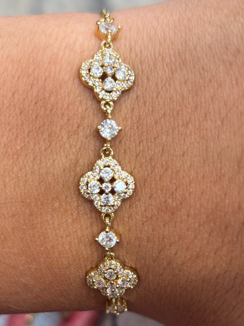 Gold Floral Link Bracelet - Gold